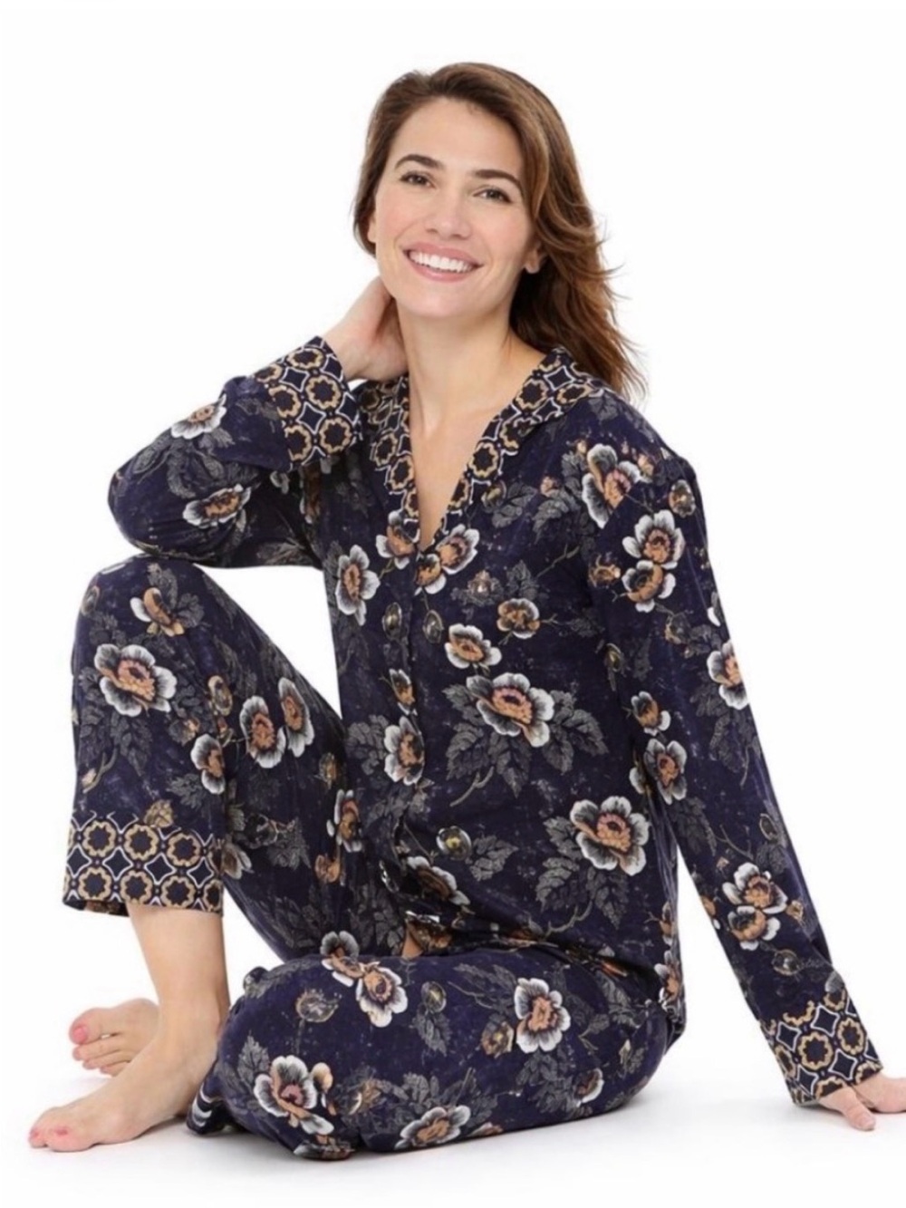 NWT Vera Bradley Women’s Notch Collar Pajama Set M